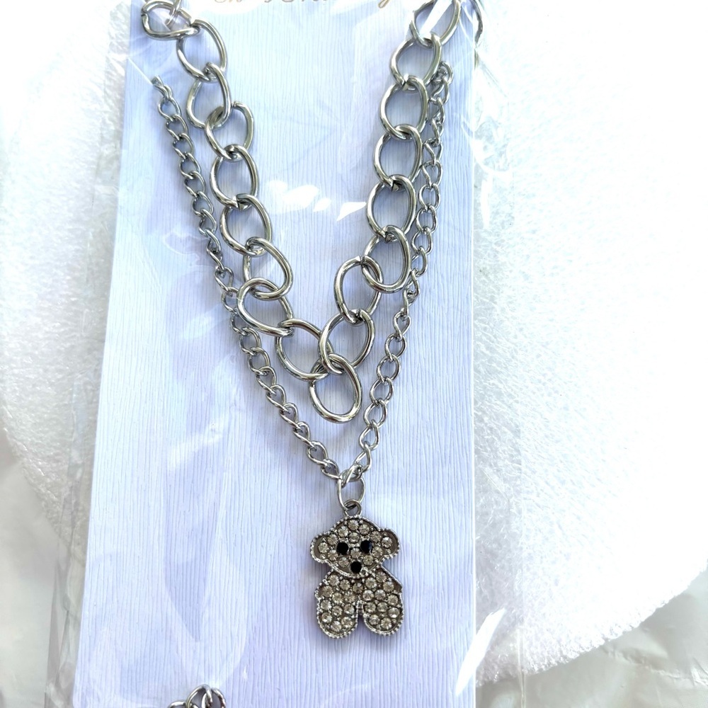 Necklace Silver tone Crystal Bear Pendant NWT - Picture 3 of 9
